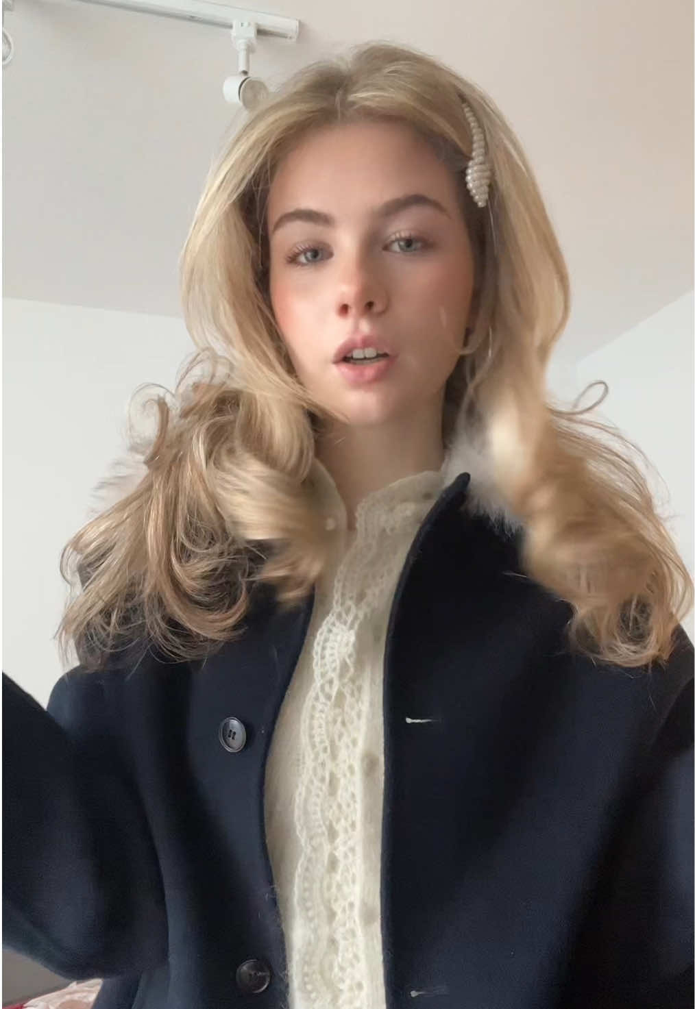 @domi