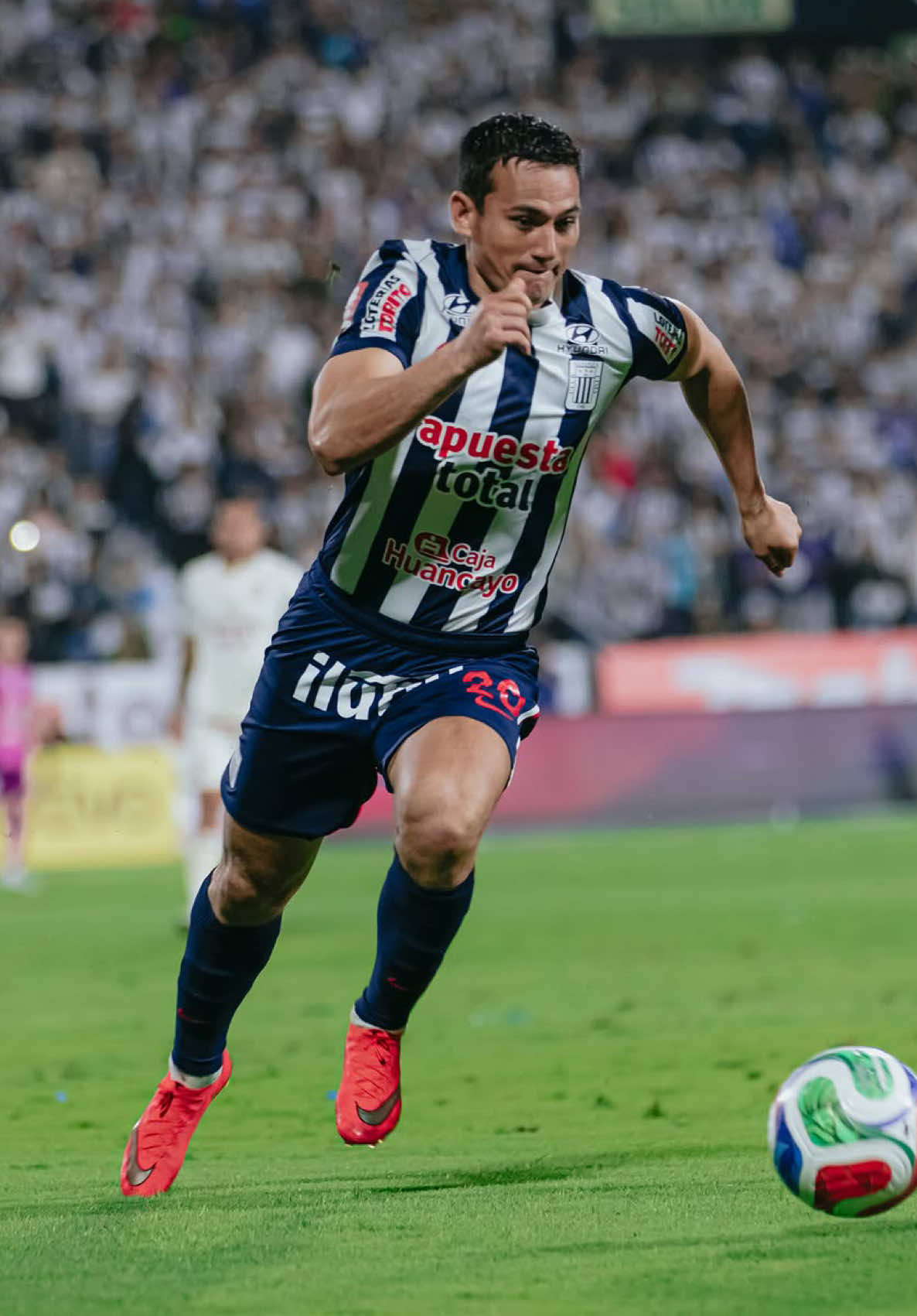 @Liga de Fútbol Profesional