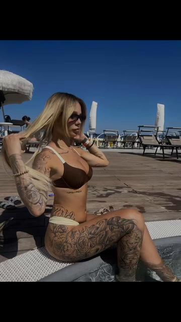 @Təodora🍒