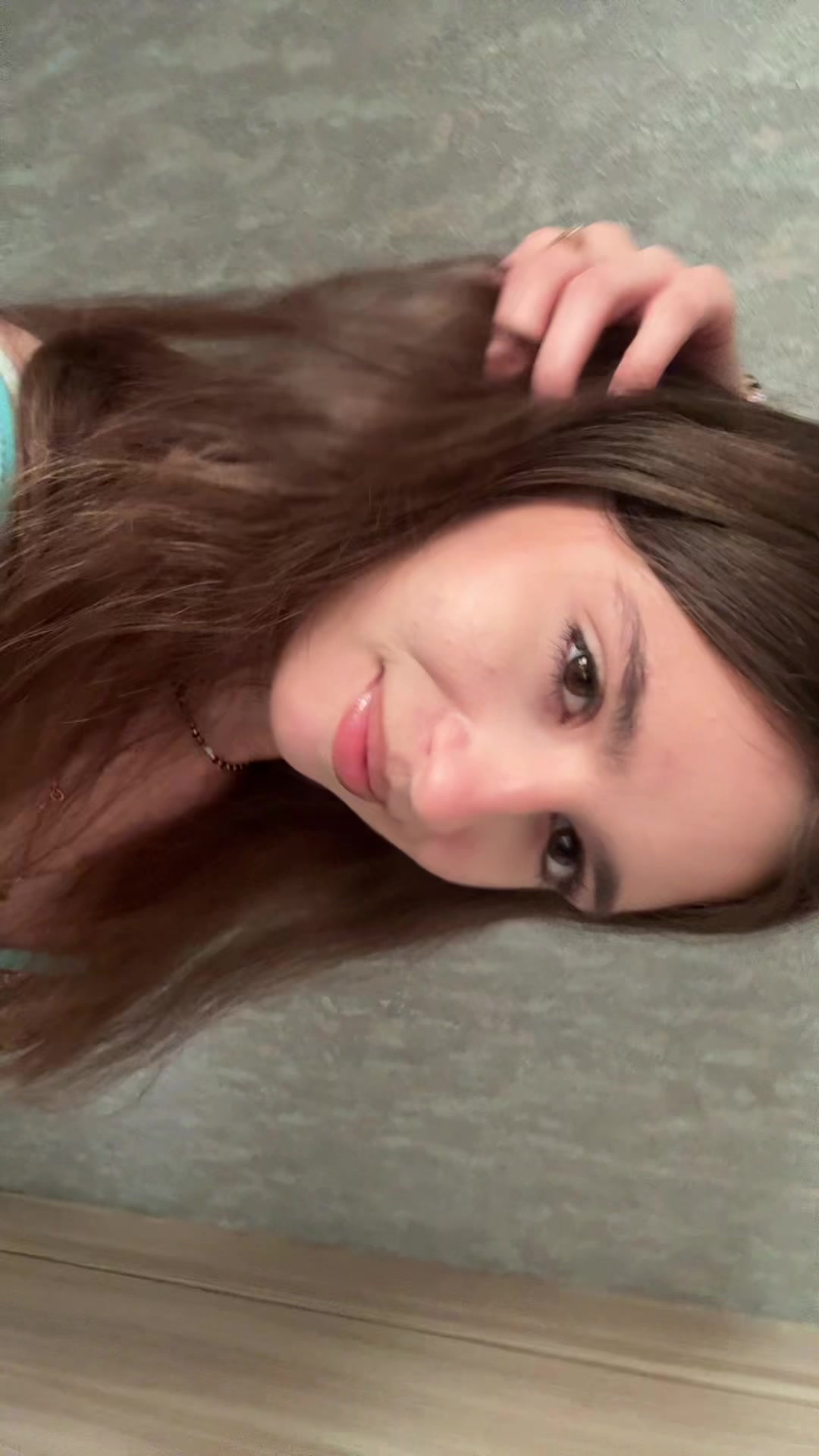 @Aksiks