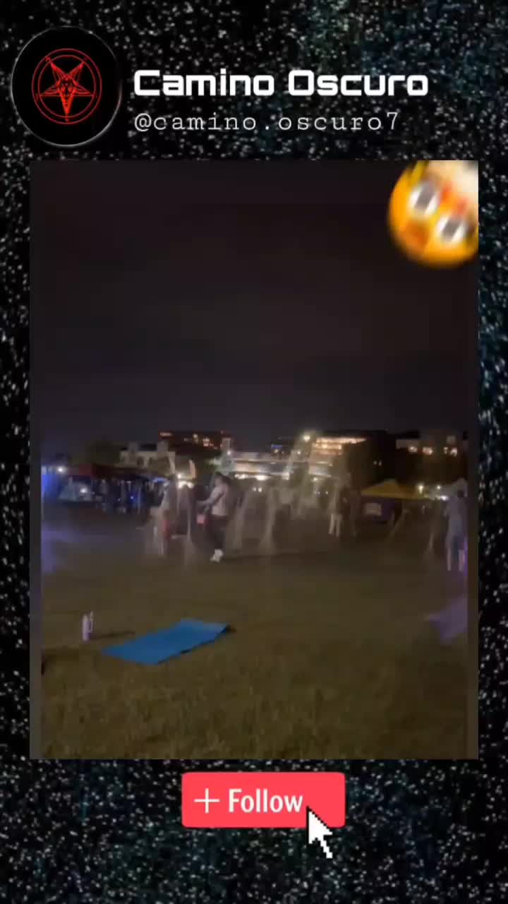 @Camino Oscuro
