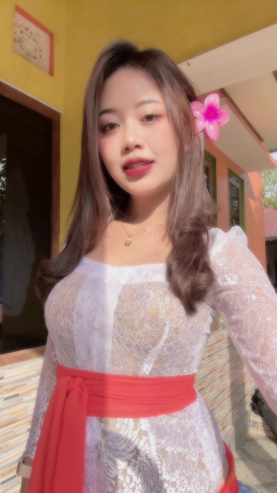 @AmikLahh_