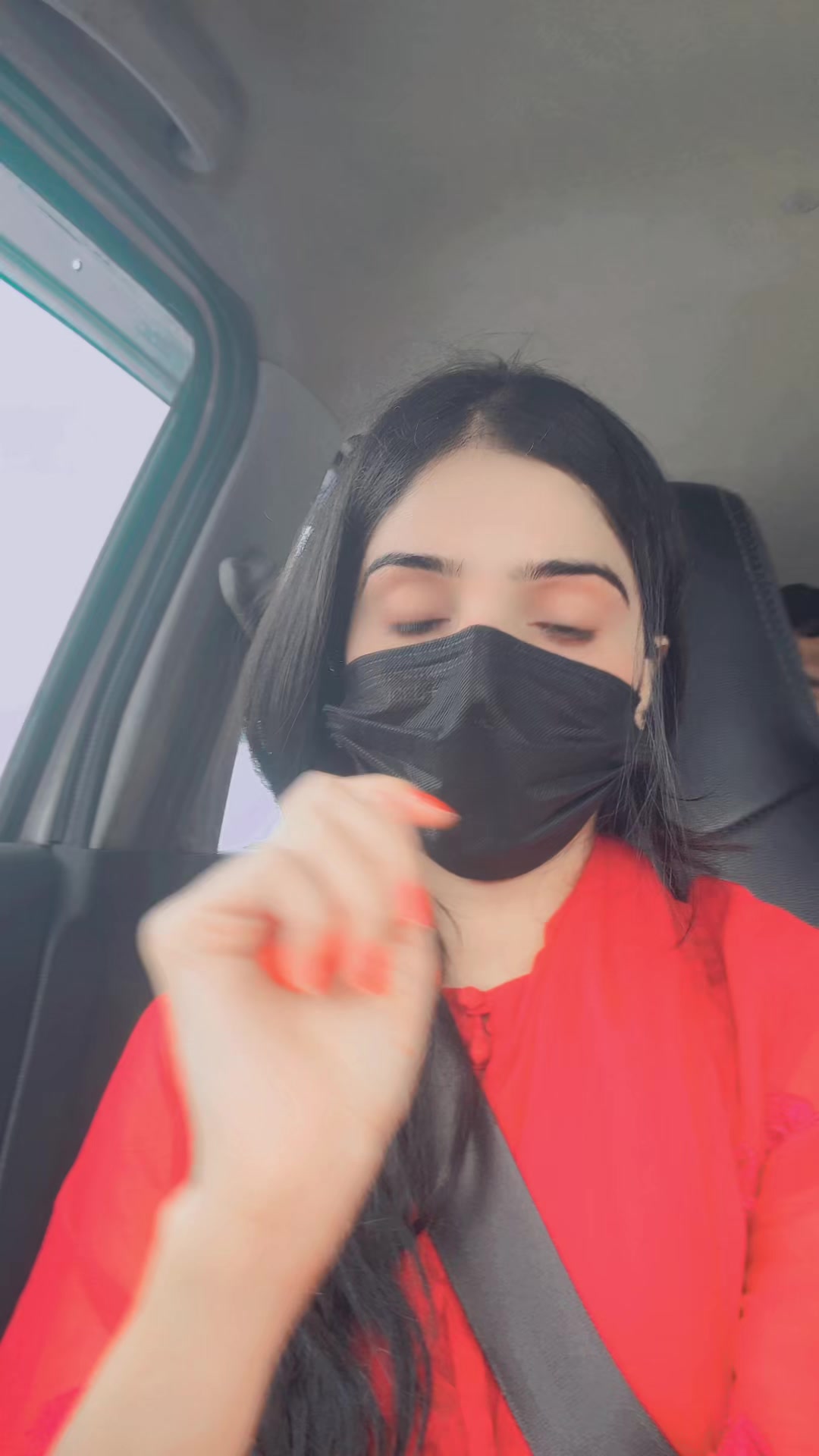 @user30510400686