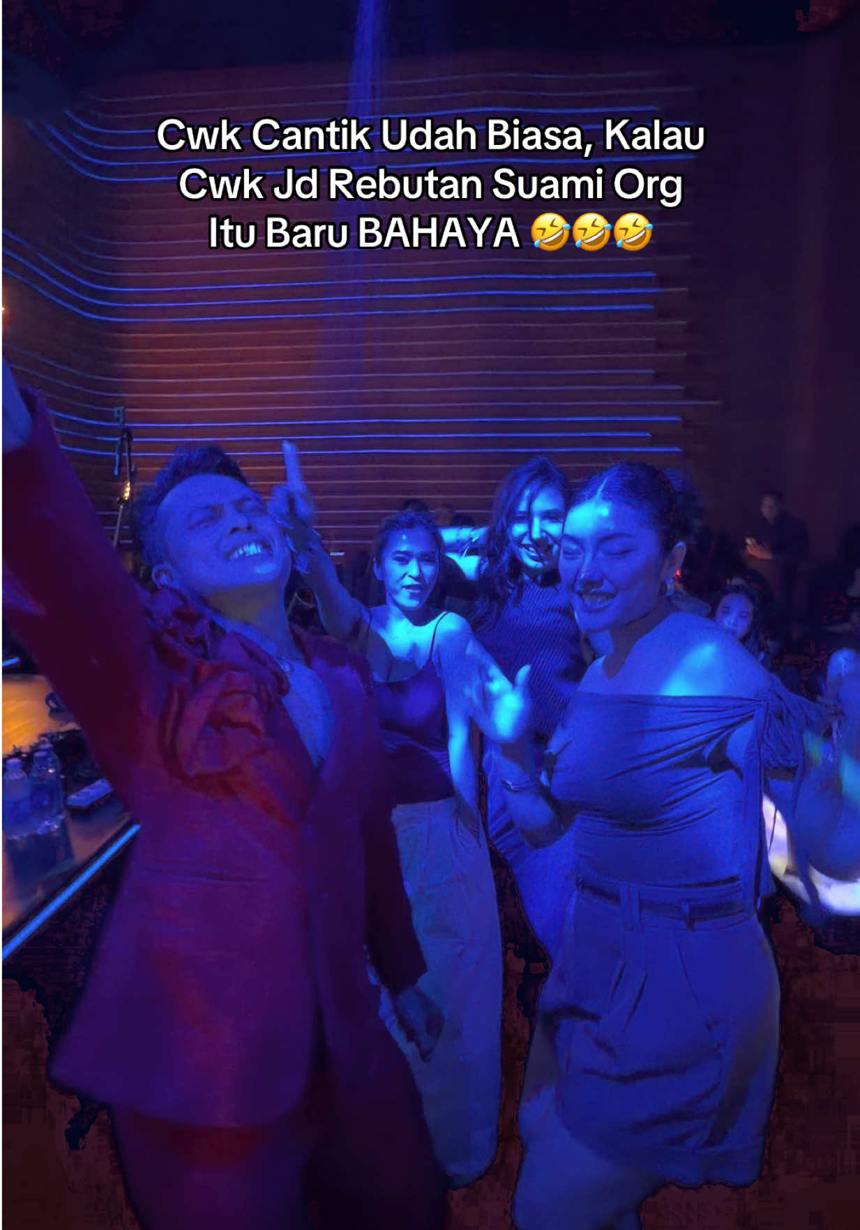 @aastorynew