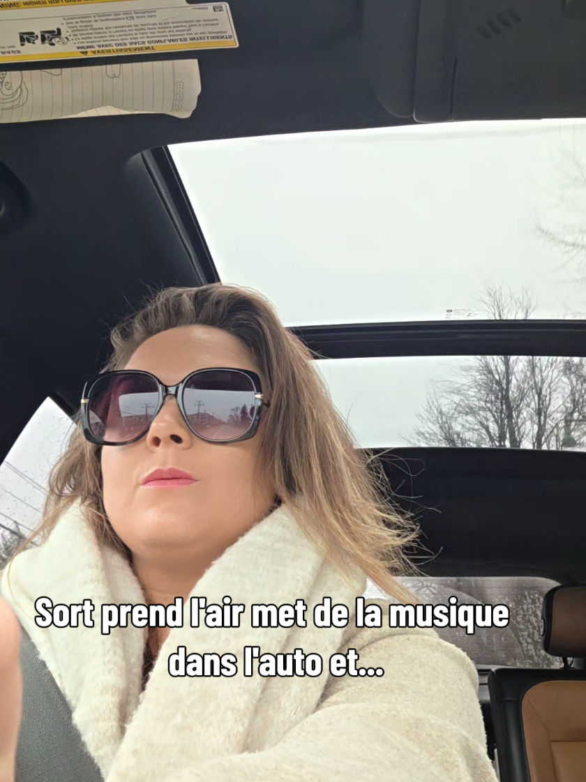 @No&eacute;mie ✨️