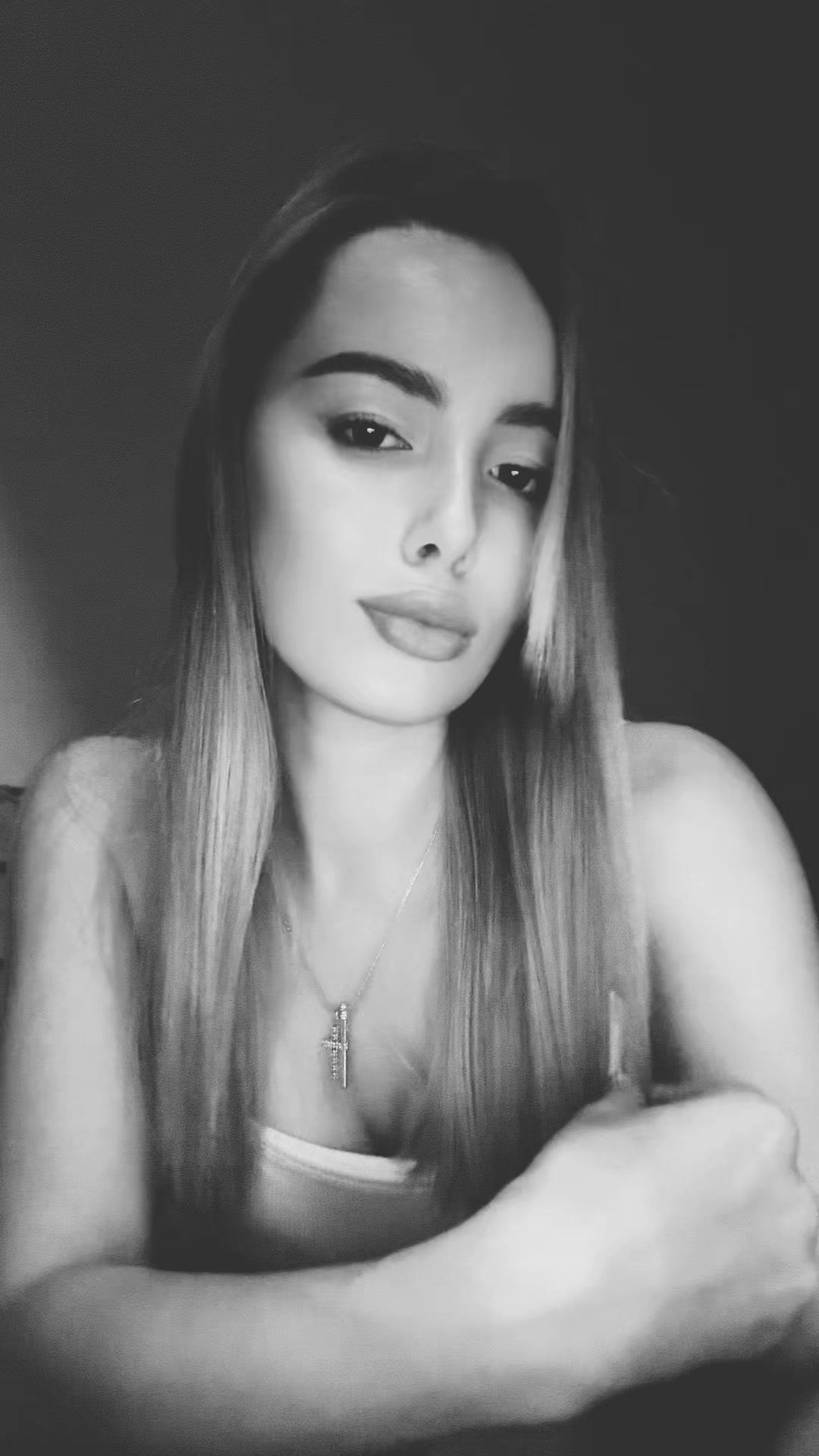 @Aarishellia