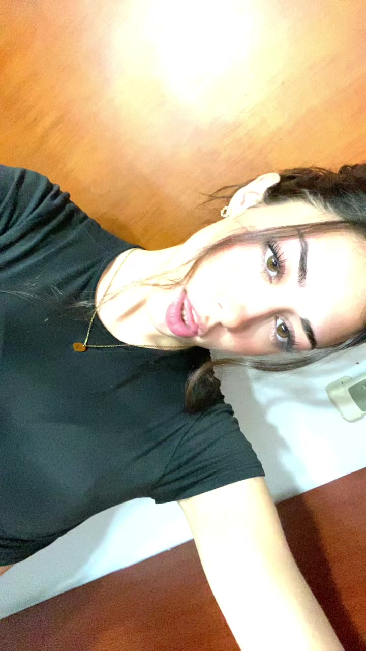 @Valchi 💋
