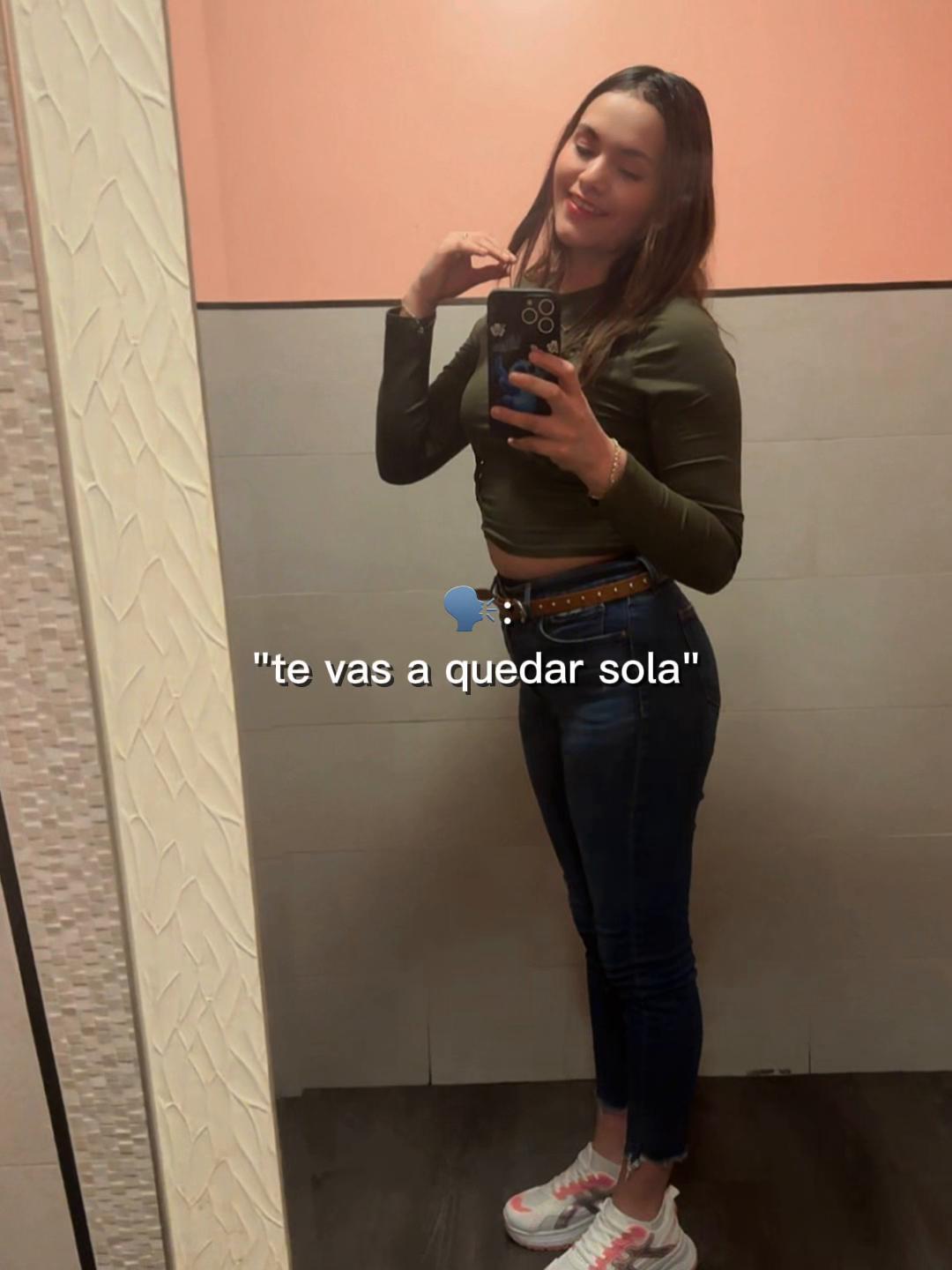 @Samantha flores