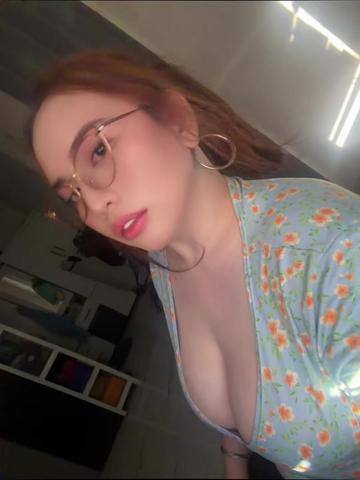@Chickennuggets🌸