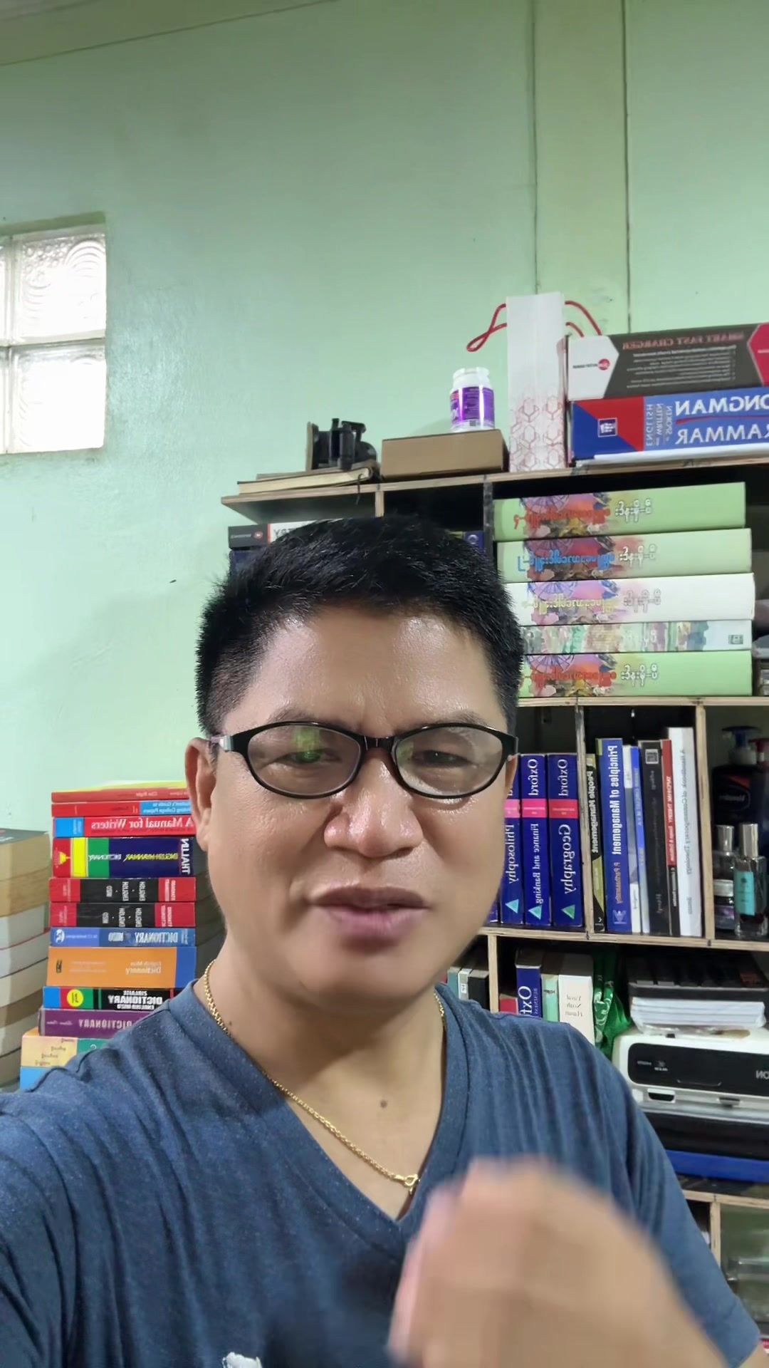 @Saya Dr. J. Khuma PhD