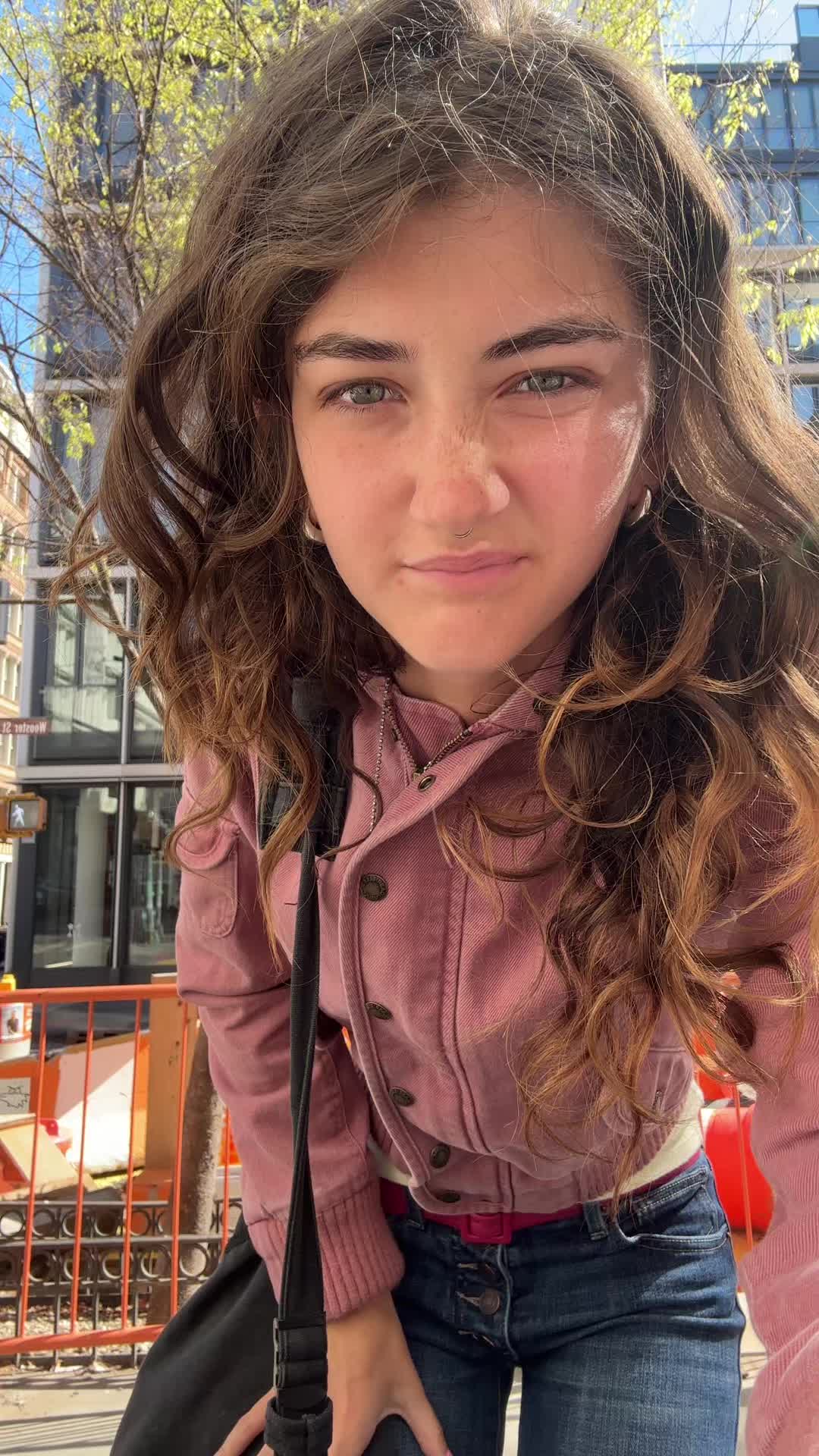 @clara
