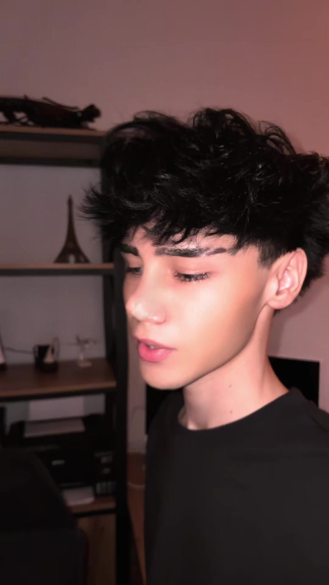 @calievico
