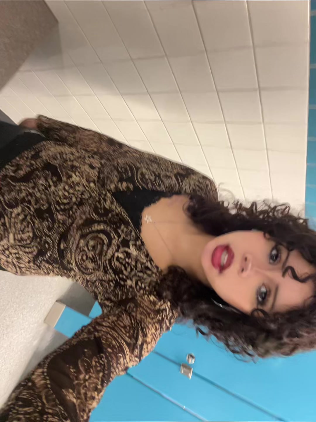 @trinn ᖭི༏ᖫྀ ꩜🧟♀️🏕️ Ⓐ