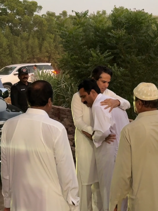 @Makhdoom Hashim Javan Bakht