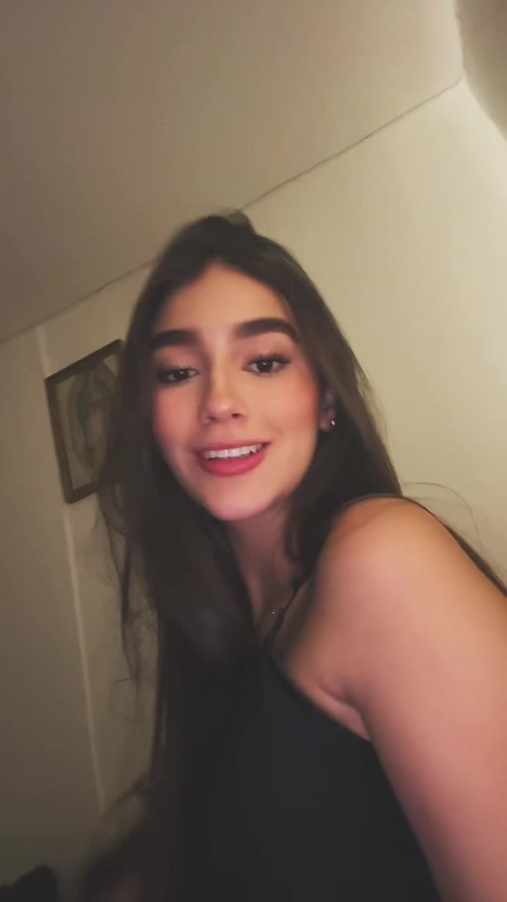 @valecastrro2