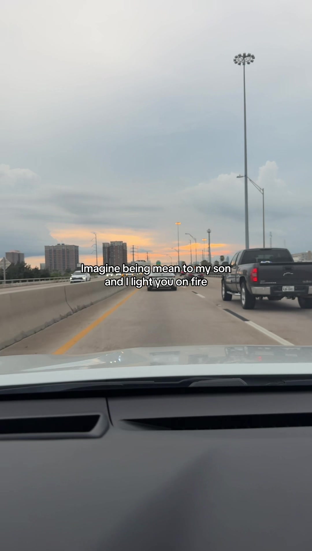 @MJ