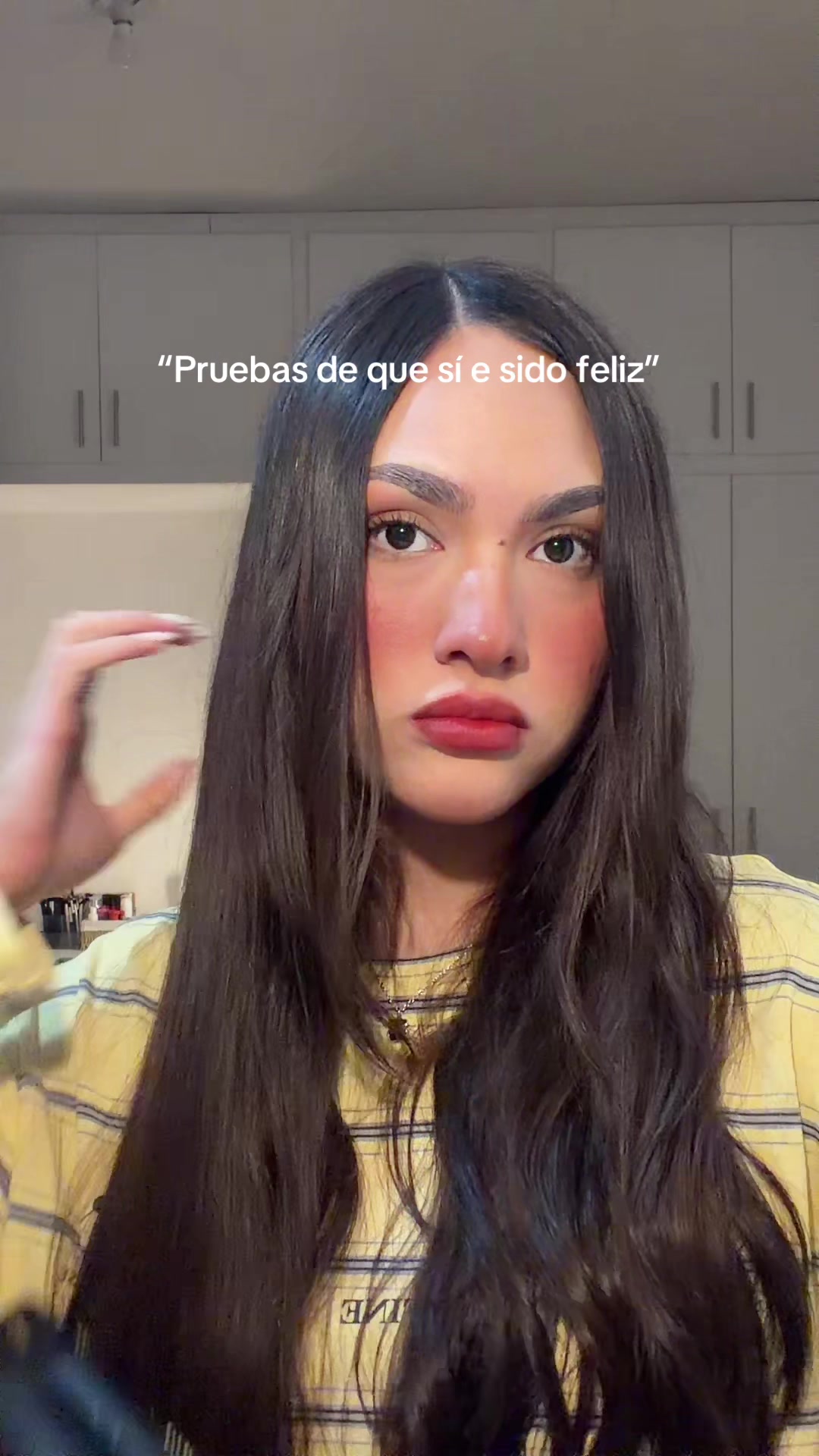 @nicolehertor