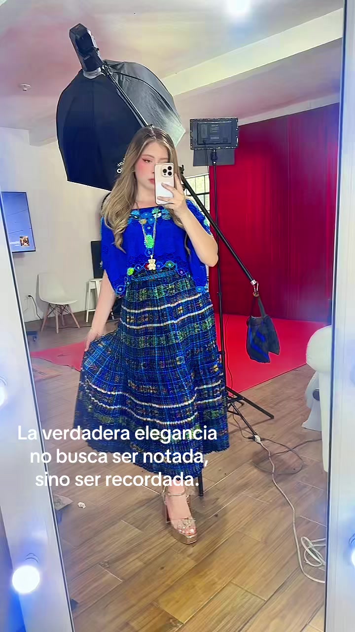 @࣪𝒱ℯ́𝓇𝒶𝓁𝓎 ౨ৎ˚⟡