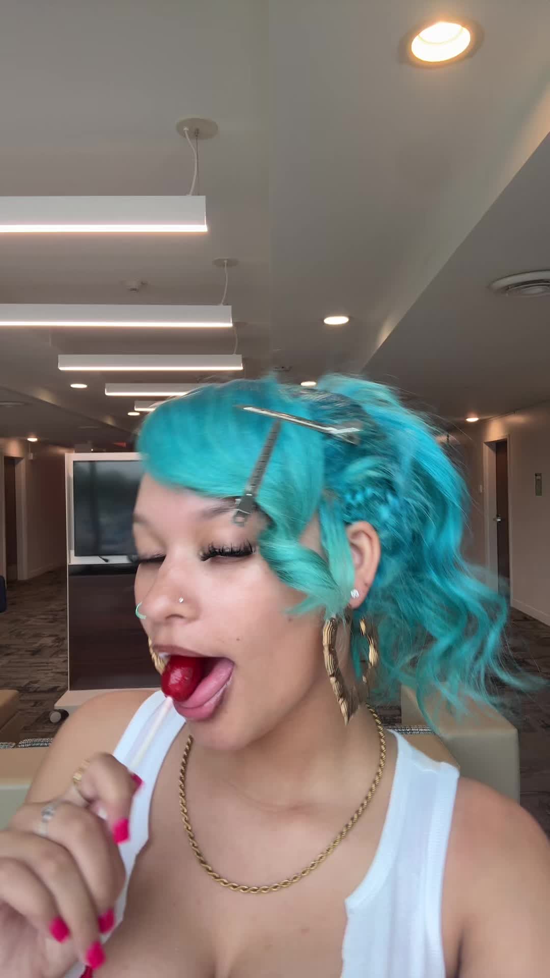 @TKsoSlime🤯