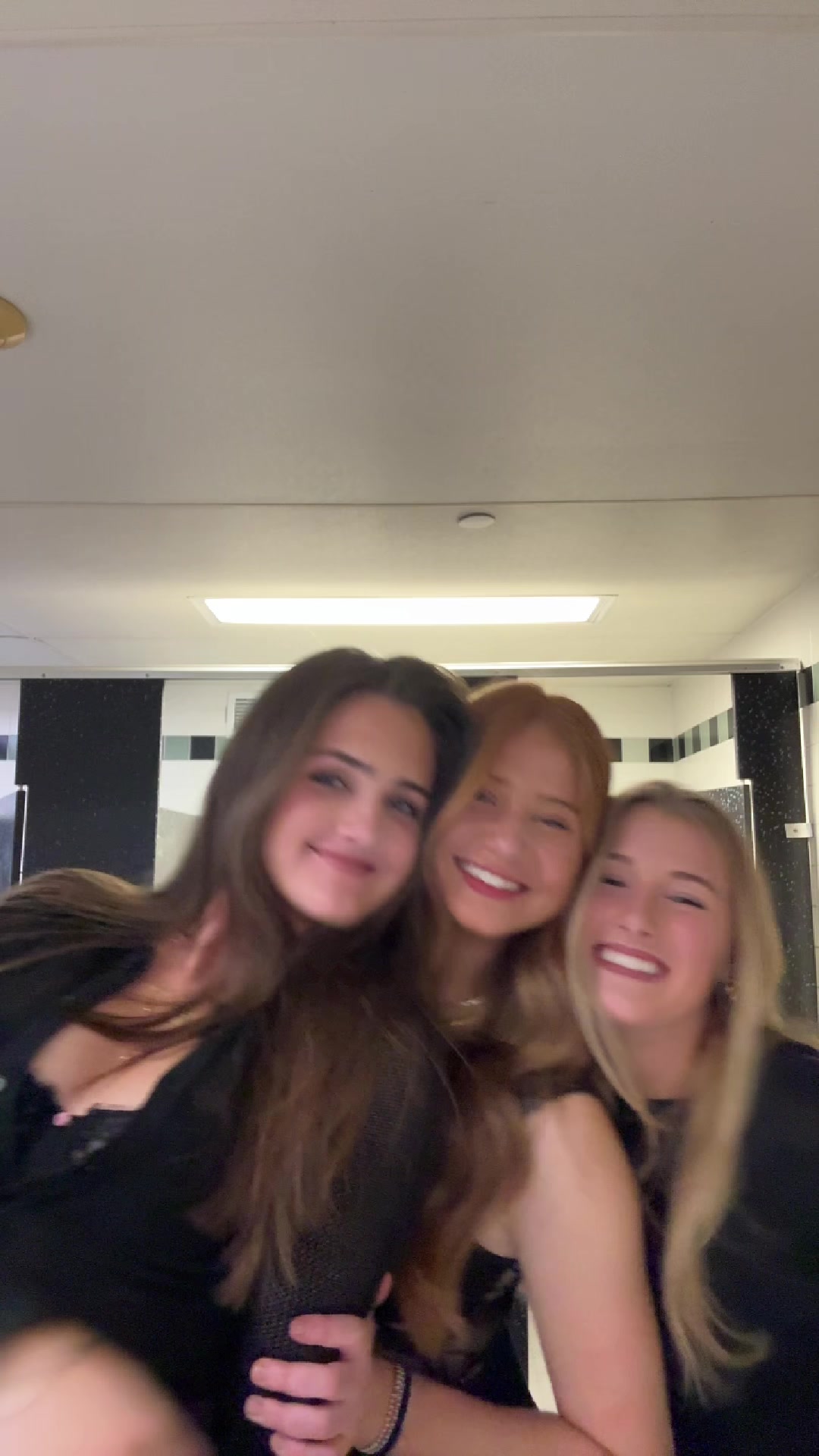 @elle