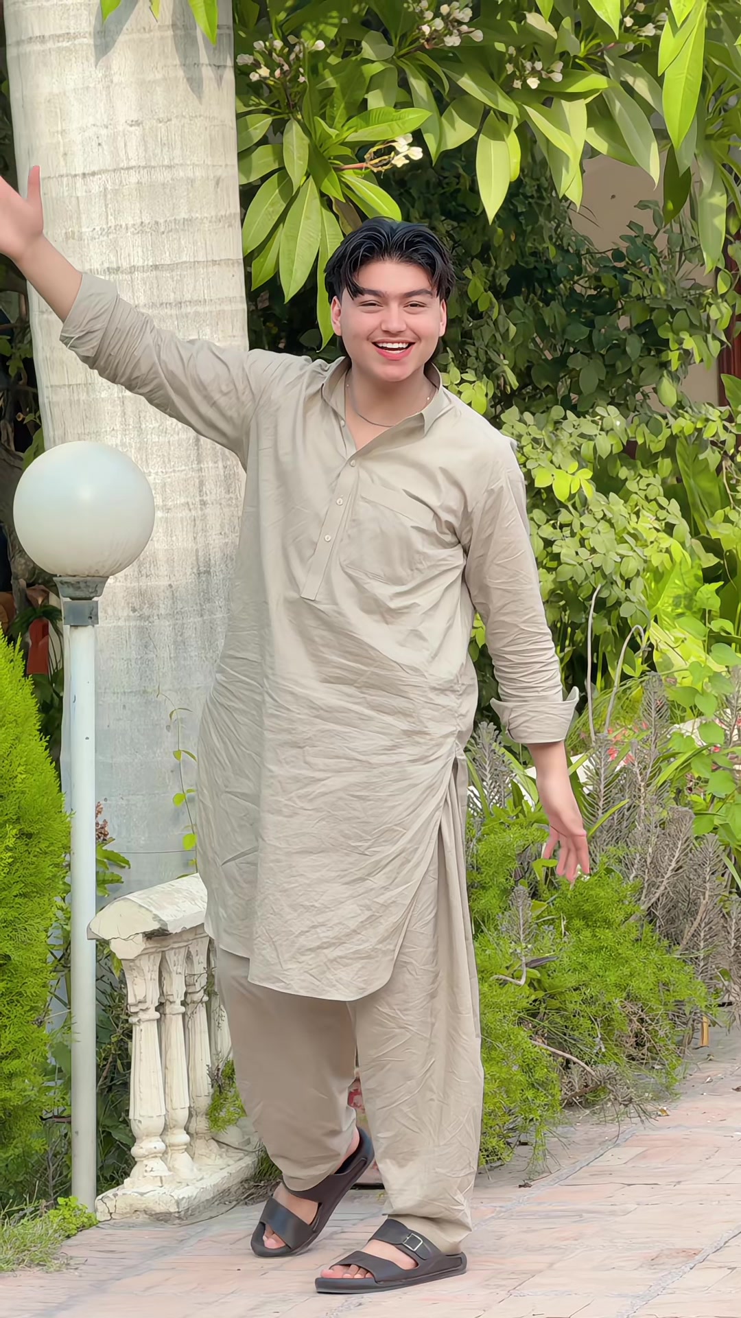 @👑ᵇ⁴*_*Abdullah*_*-ᵏʰᵃⁿ-*1̺͆👑