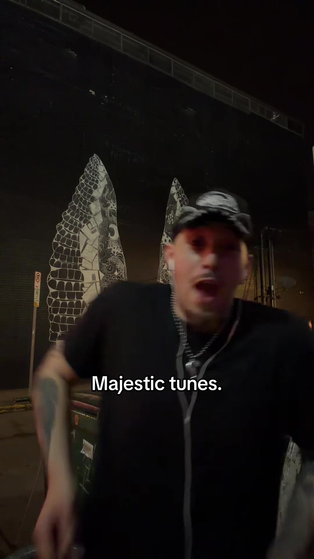 @Fezz