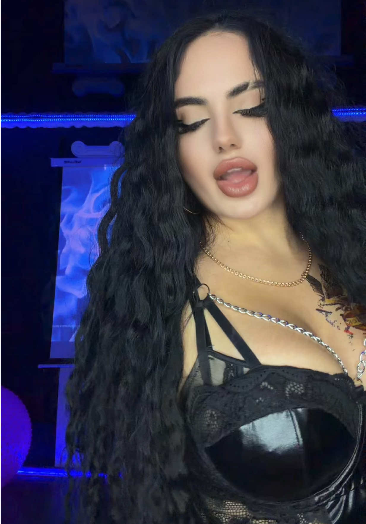 @𓆩🔥𓆪チꪖί𝓃ꪖ 𓆩🔥𓆪