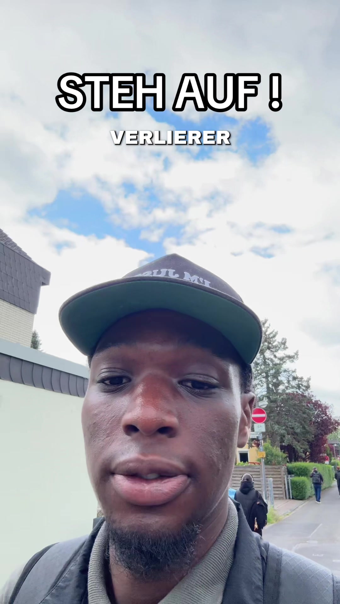 @MANN DES VOLKES