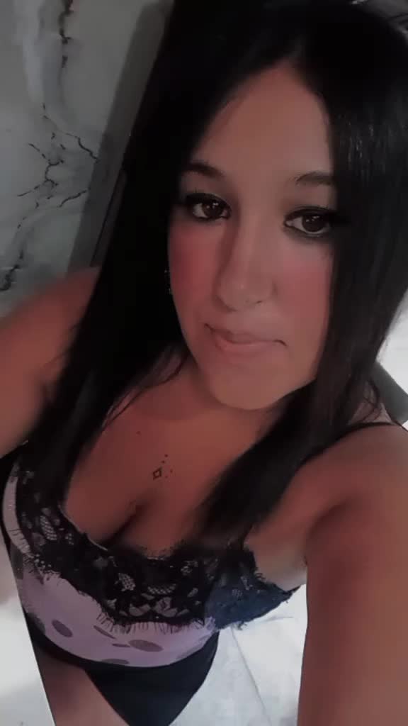 @🩷Valentina🩷