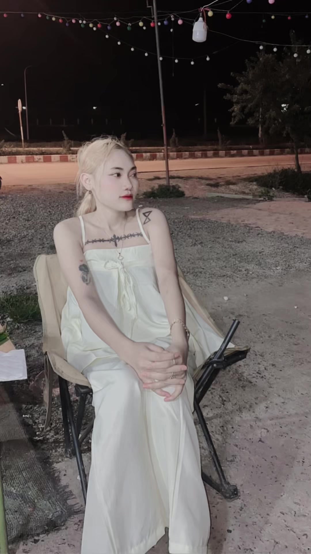 @.ເມ:ສາວລວງພະບາງ🤟😚🥰