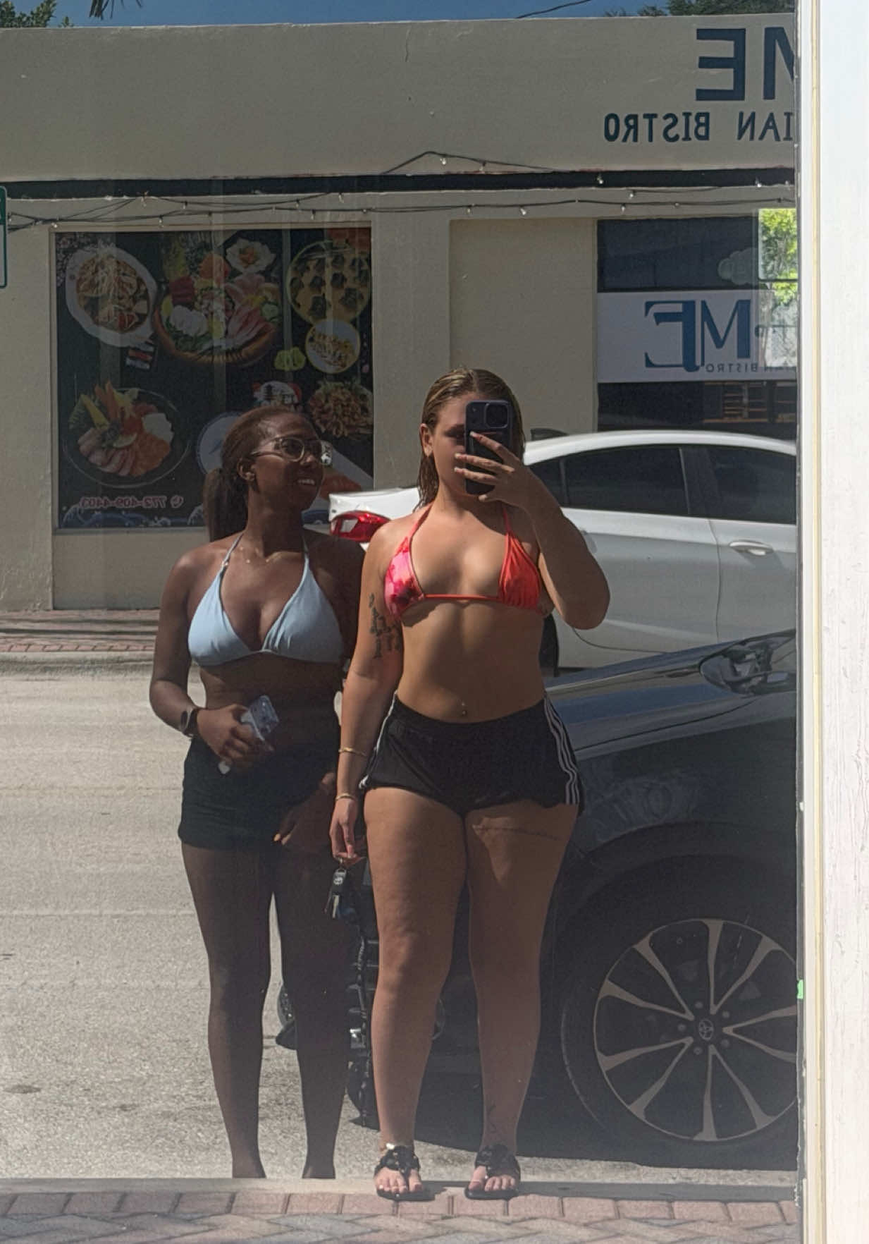 @goldieee