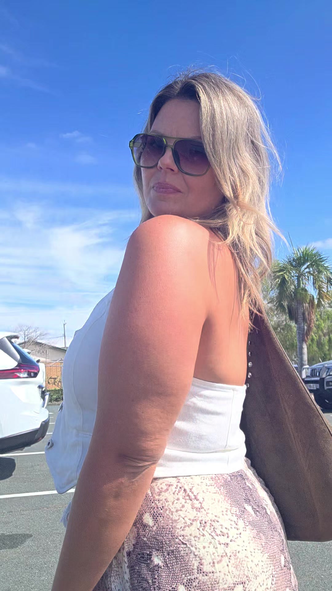 @likejameyj