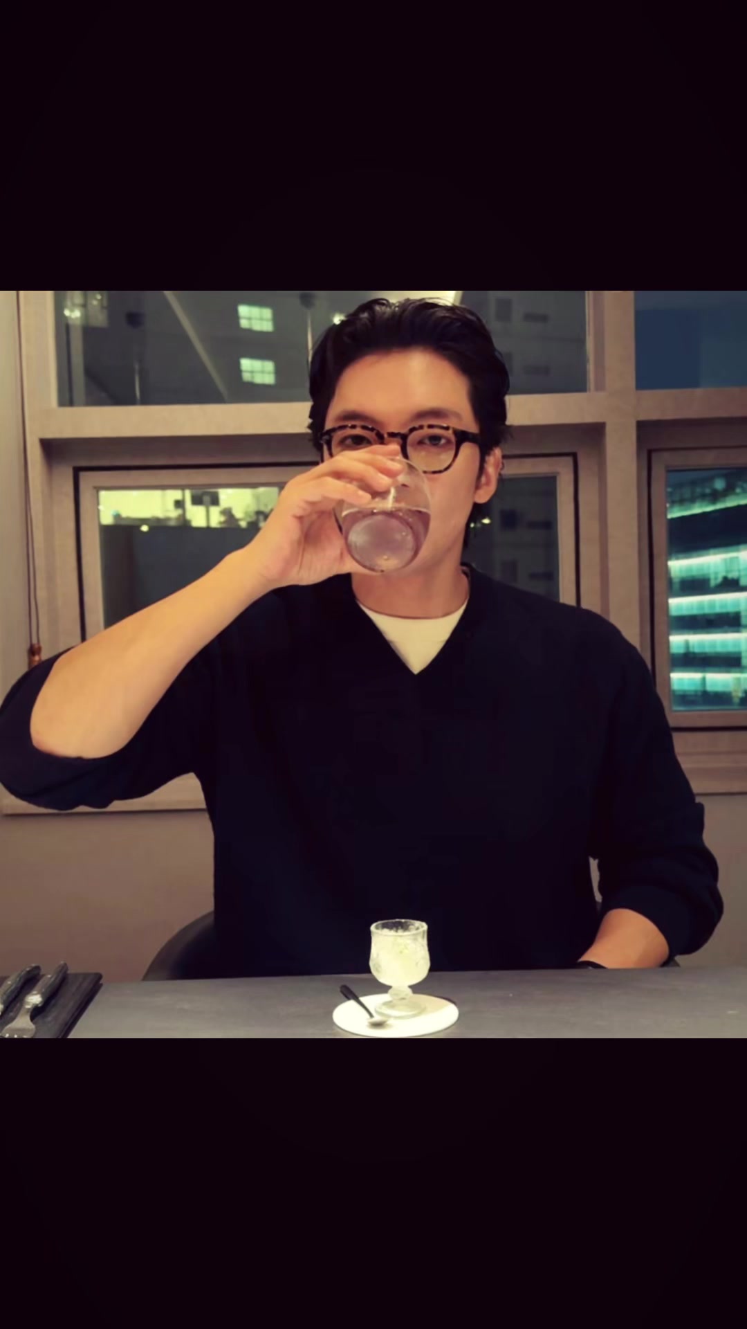 @chanandler bong