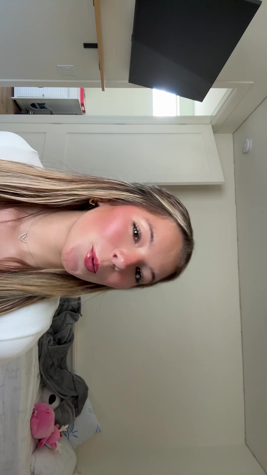 @em.rose.06