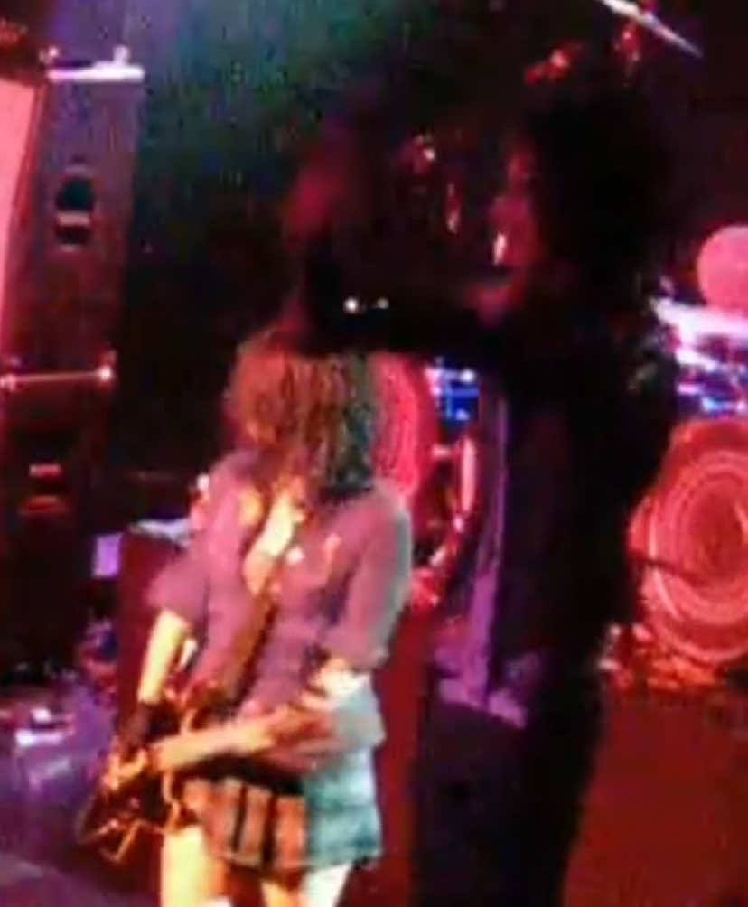 @𝜗ৎ 𝒜ngry boy