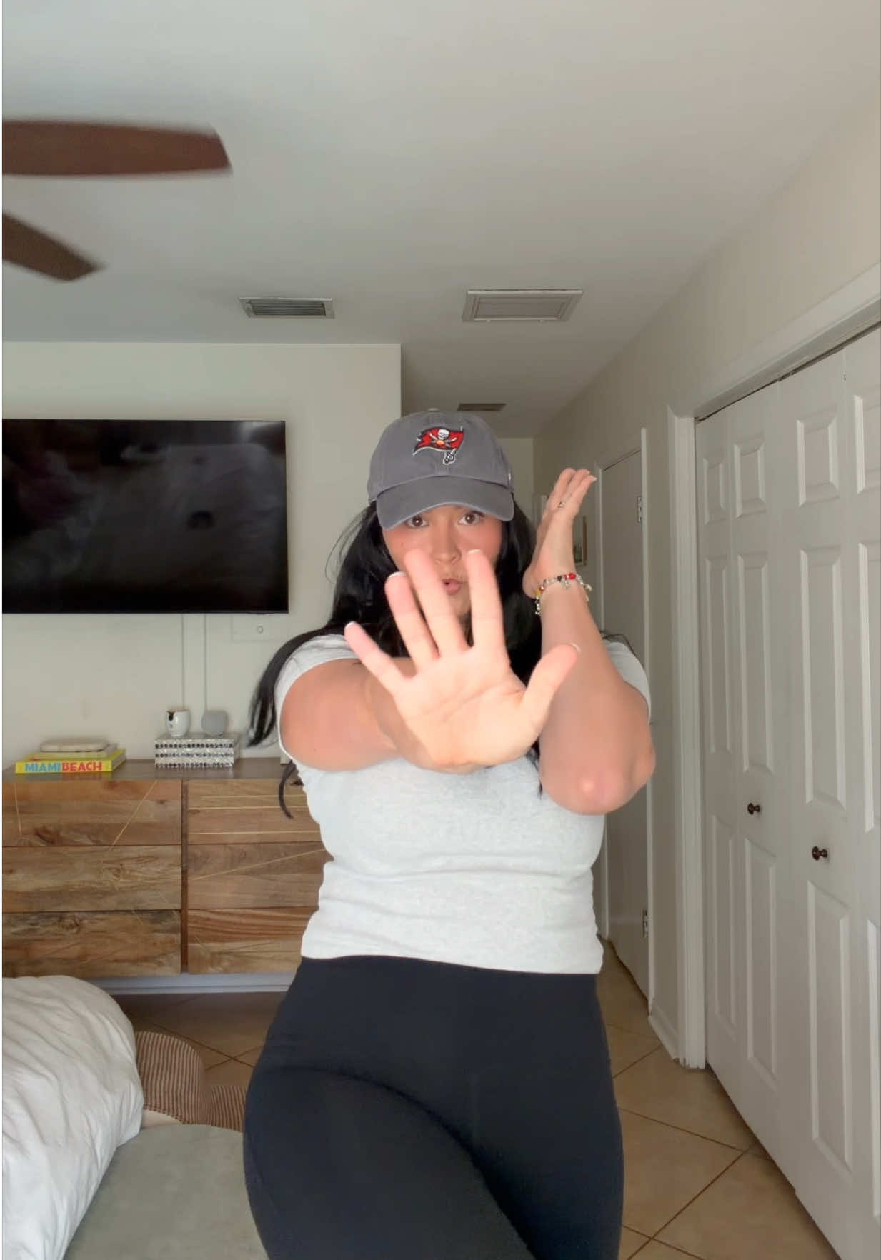@kahlabru