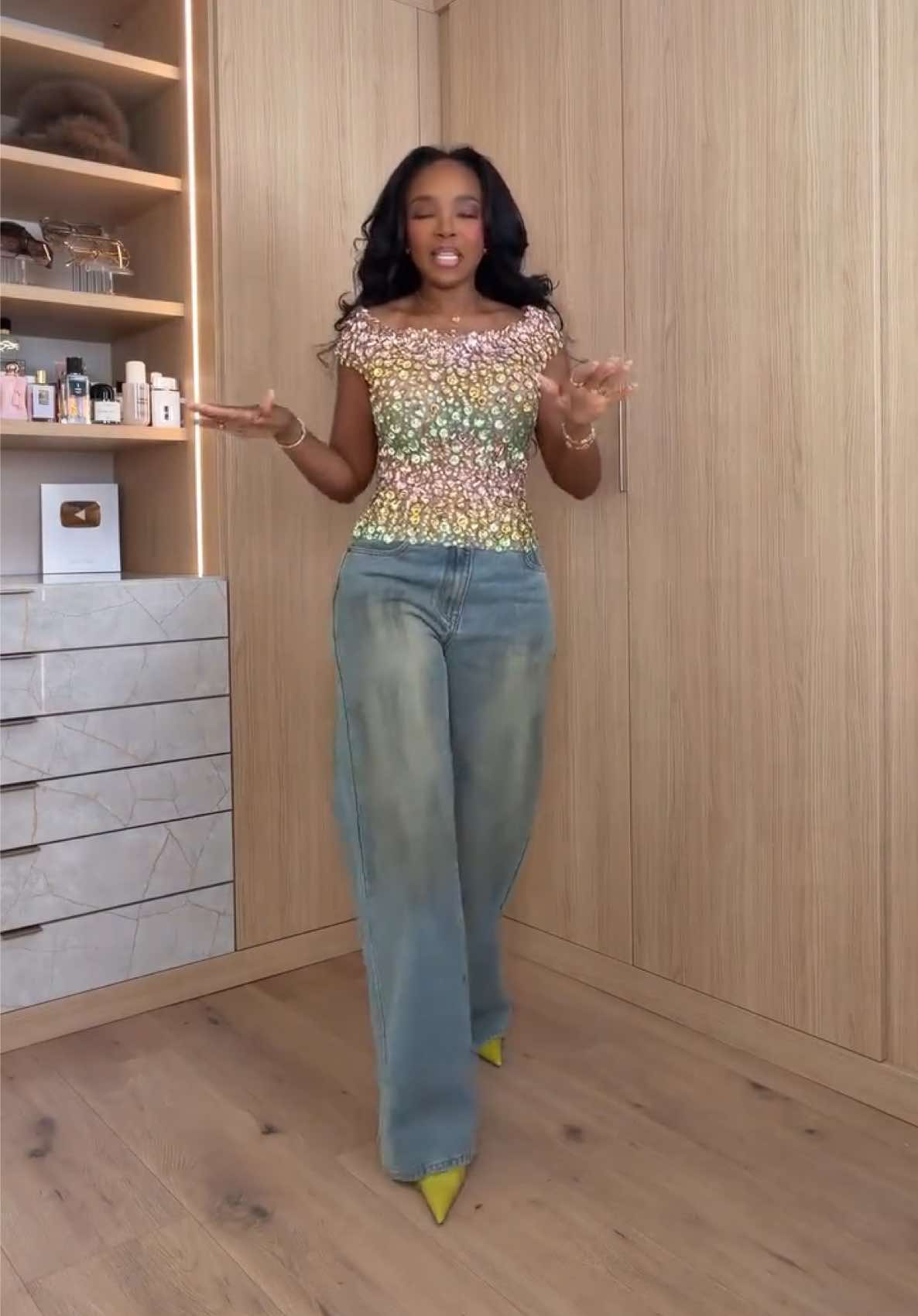 @Kira | Amazon Fashion Finds