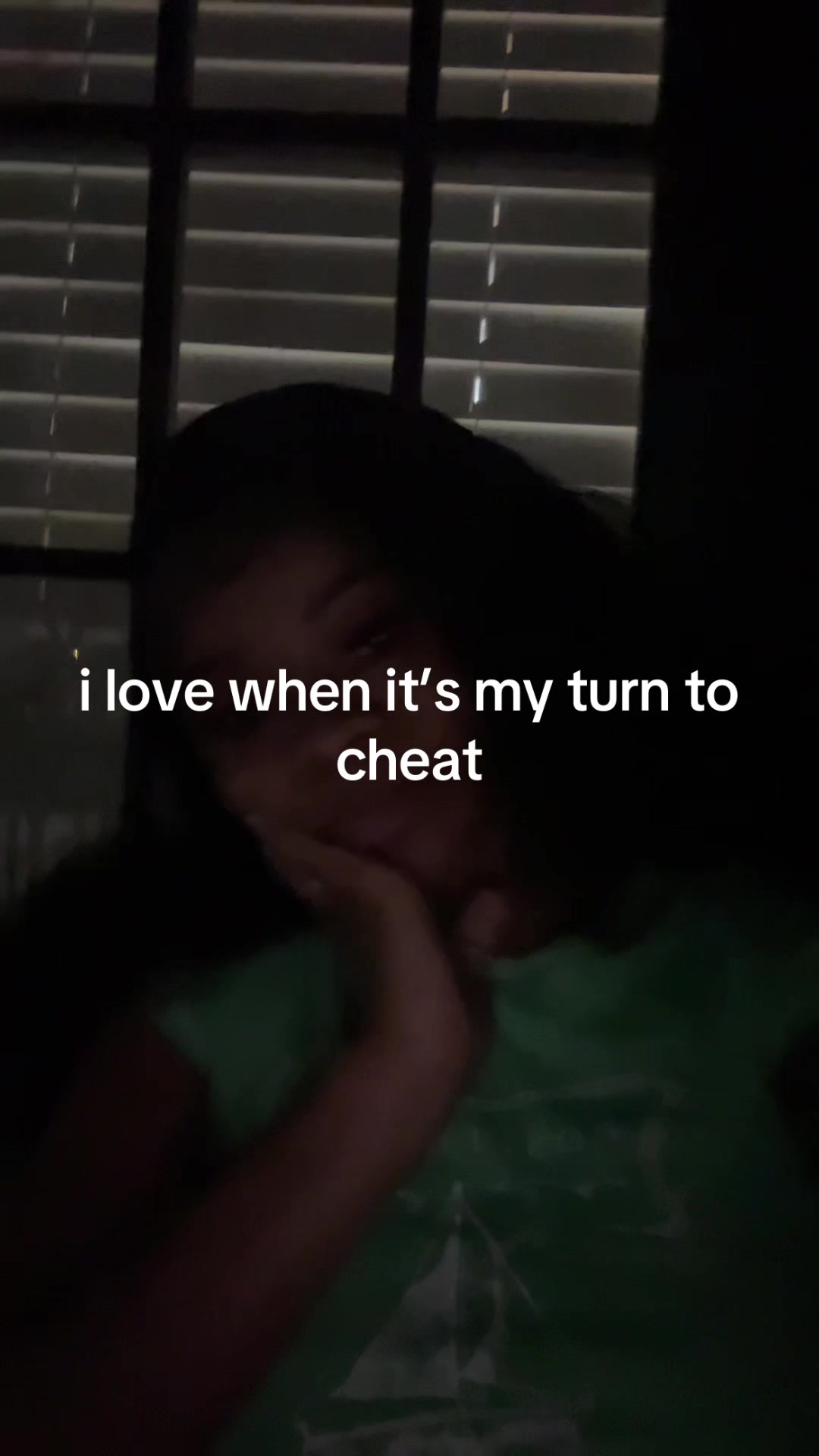 @yannalachelleee