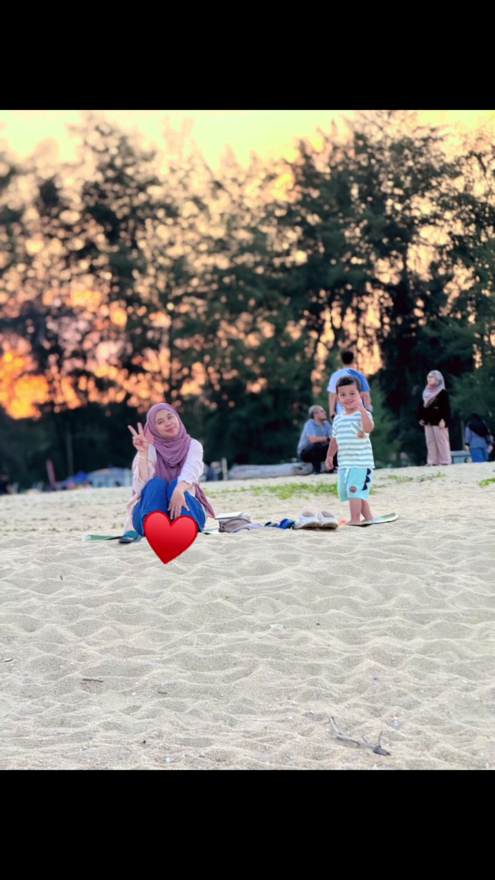 @NurulAmeera