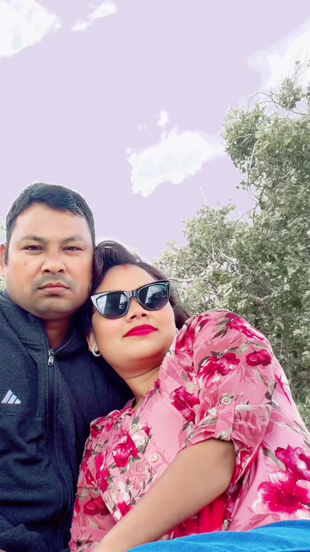 @Resham Chaudhary 🇳🇵🇺🇸 ✌️