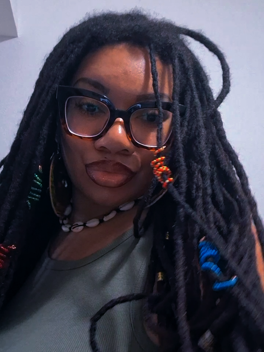 @QUEEN MEDUSA