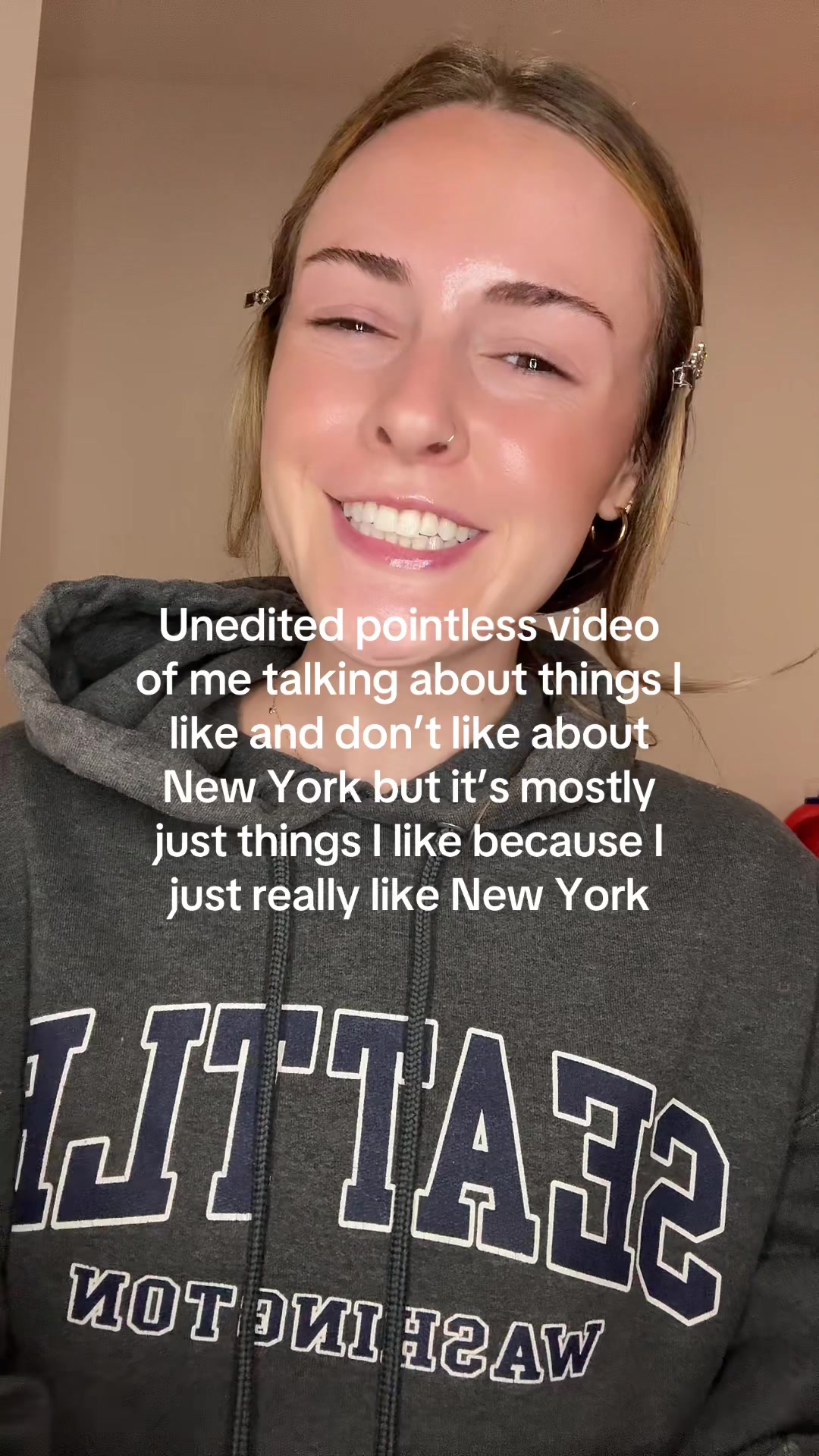 @🧍🏼&zwj;♀️