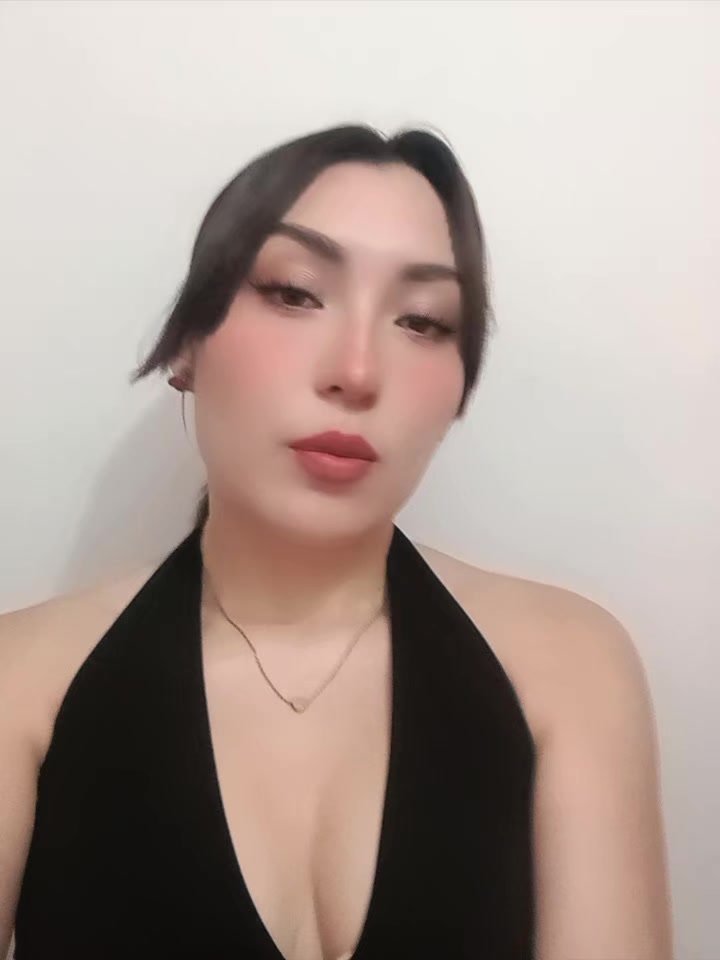 @🐋𝒜𝒟𝒜𝑀𝒜𝑅𝐼💜