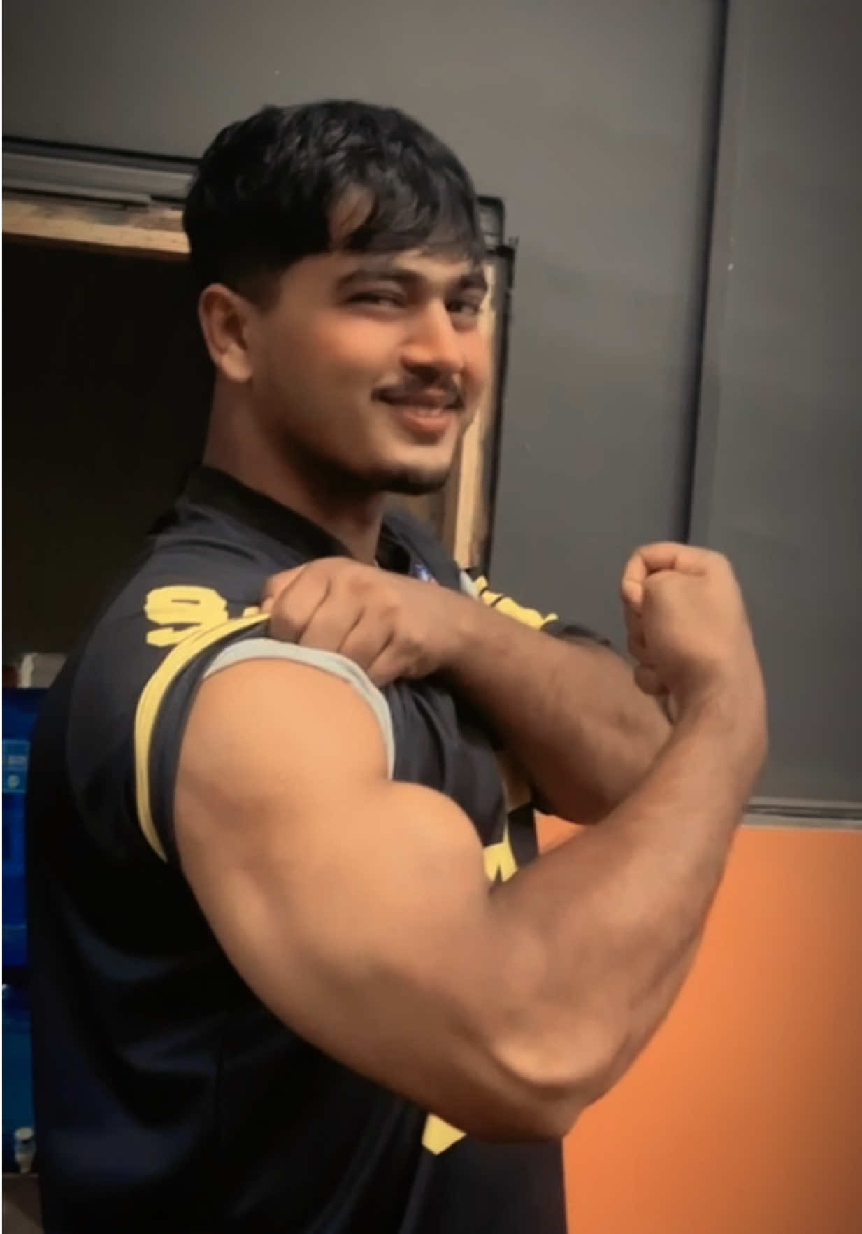 @RITESH YADAV