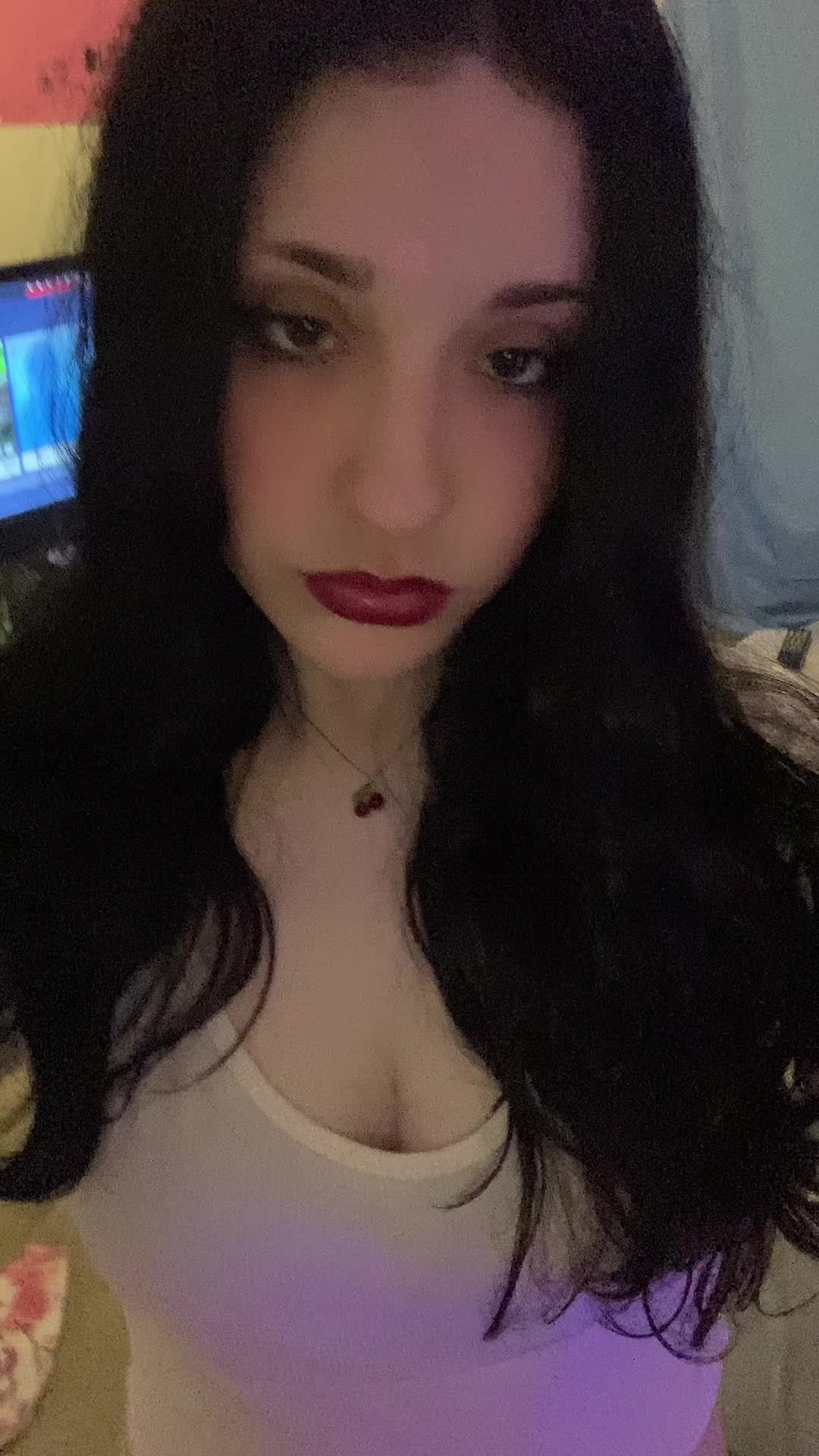 @hannah⋆˙⟡