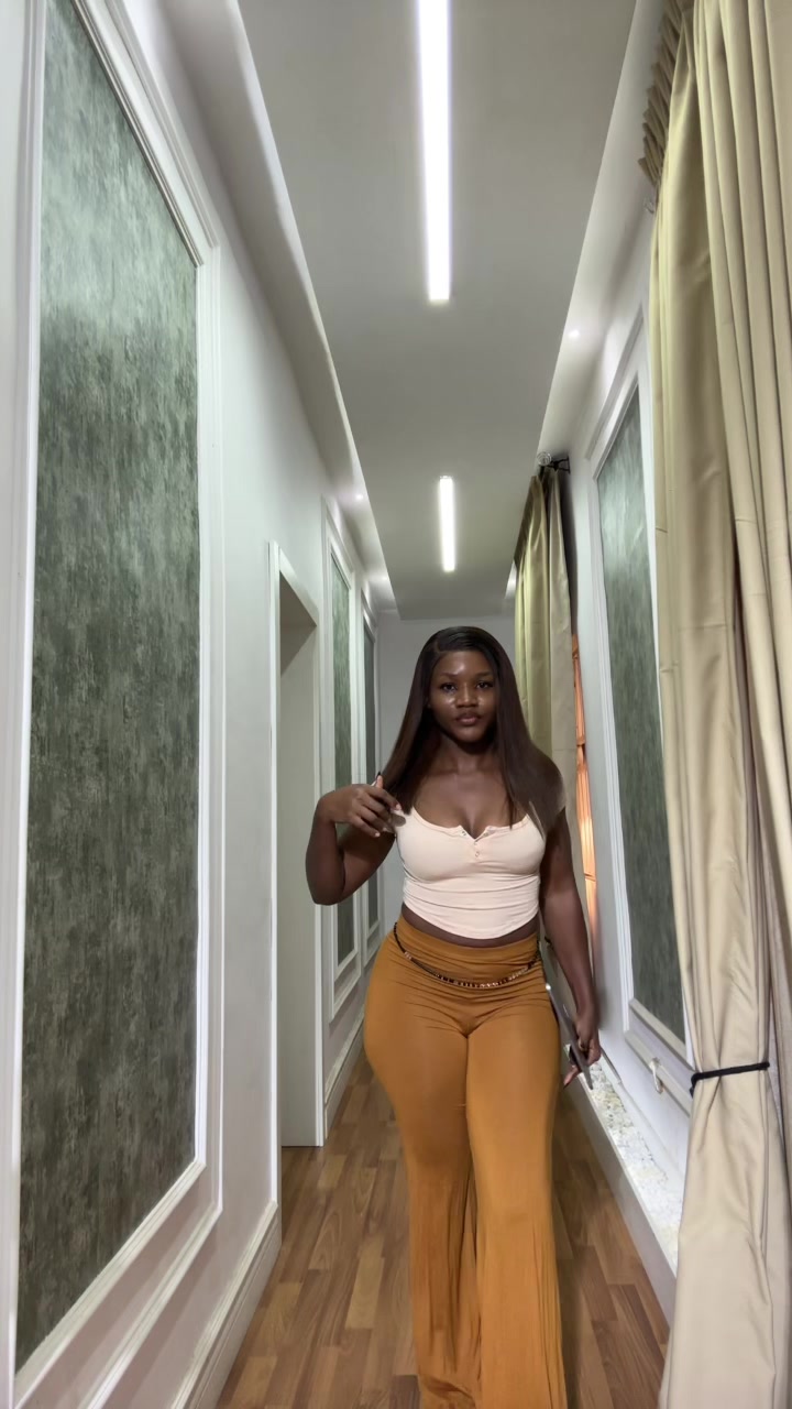 @thickdorathyspyce