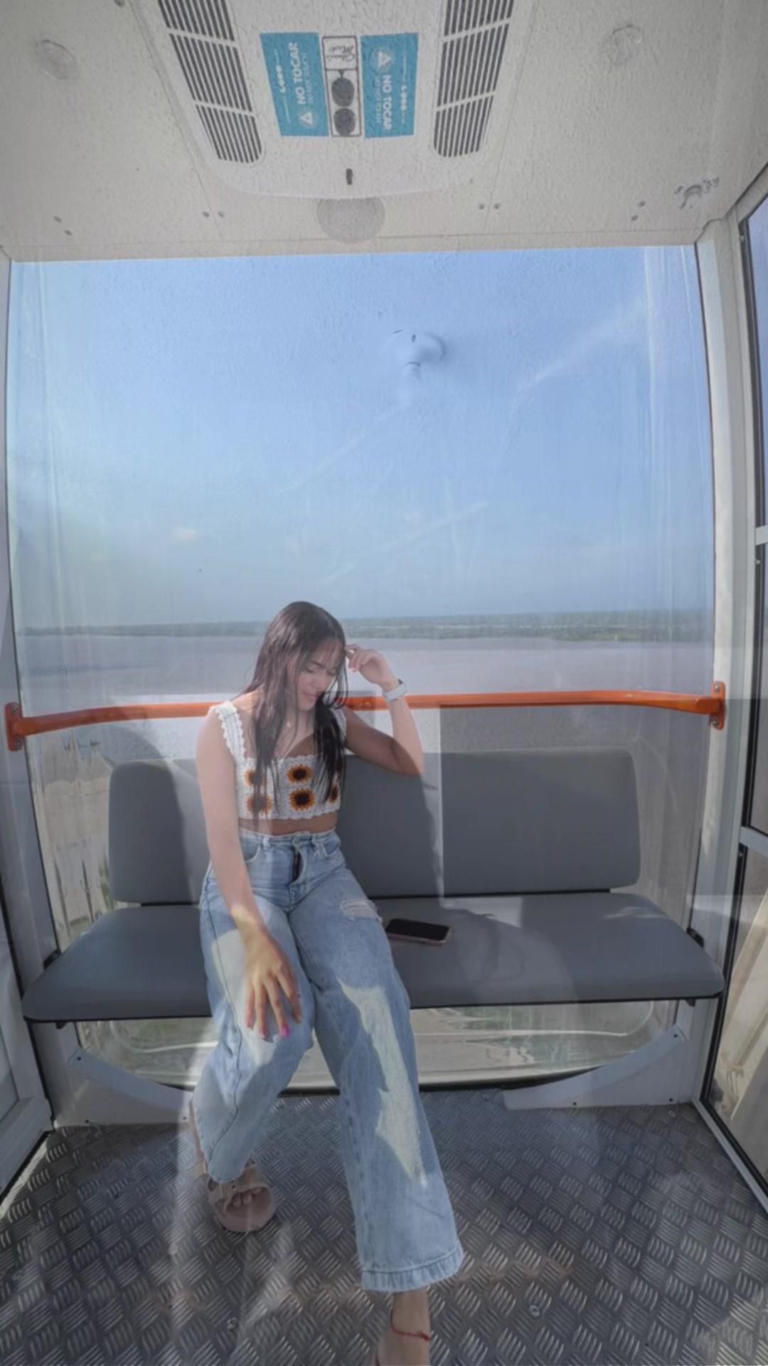 @Ana