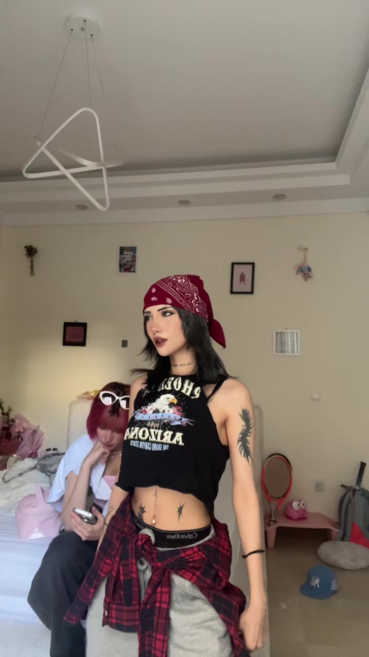 @Thereddestcolor