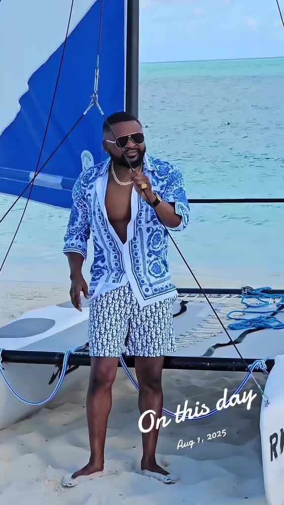 @CEEJAY MARK OFFICIAL / Music