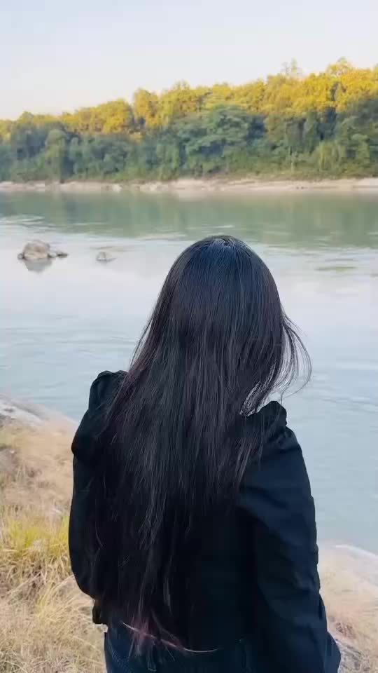 @Sneha._. 🧷
